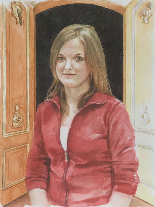 Aquarell, Tusche und Gouache: Eine junge Frau in roter Jacke sitzt vor einer geöffneten, verzierten Holztür.