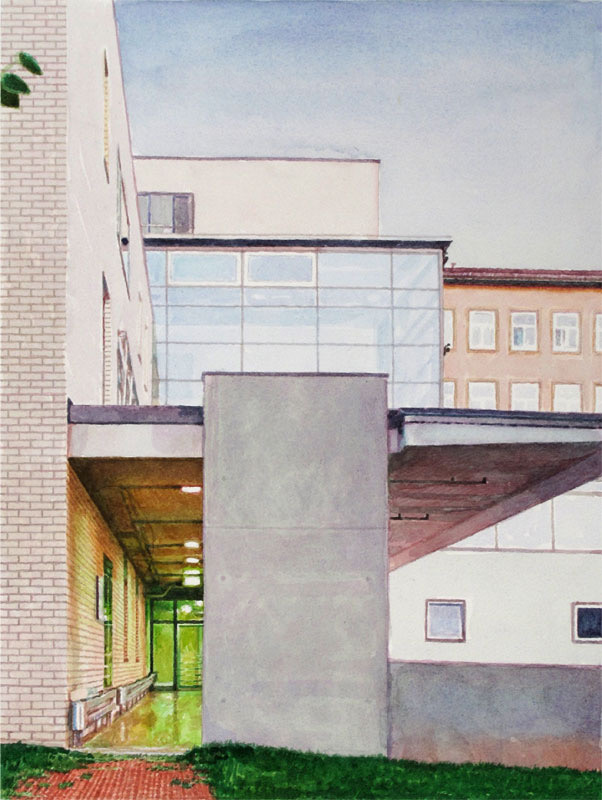Aquarell: Ein Durchgang zwischen Backsteinwand und Betonpfeiler, hinten eine grün beleuchtete Glastür, darüber eine Glasfassade.