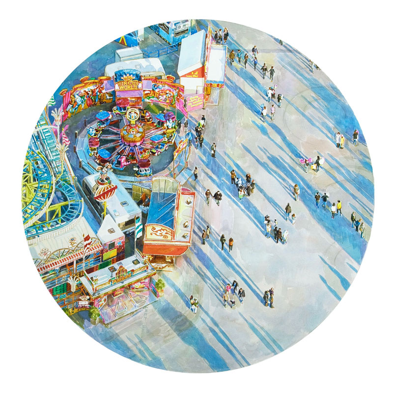 Aquarell im Kreisformat: Blick von oben auf ein Volksfest mit Kettenkarussell, langen Schatten und Menschen auf dem Platz, links eine Achterbahn.