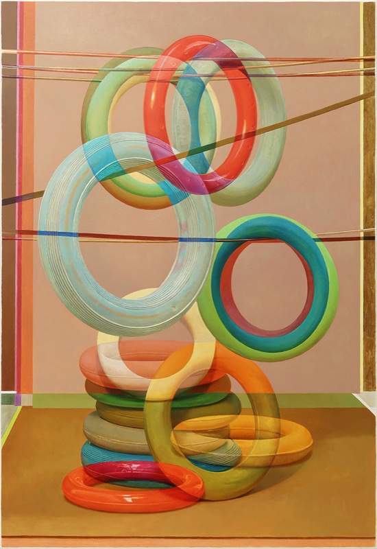 Acrylbild: Ringe in Rot, Grün, Türkis, Gelb und Orange hängen an Fäden vor rosa Wand, unten ist ein Stapel weiterer Ringe, links stehen farbige Streifen am Rand.